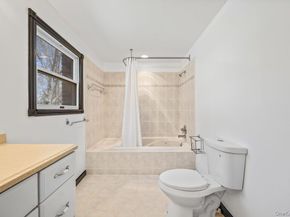 819 Canal Road, Mount Sinai NY 11766