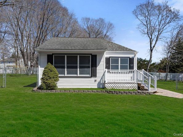 819 Canal Road, Mount Sinai NY 11766
