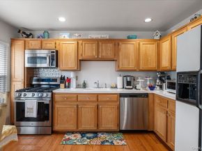 9 Eastern Drive, New Hyde Park NY 11040