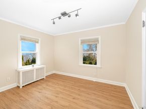 14 Milton Court, Rockville Centre NY 11570