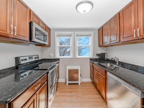 14 Milton Court, Rockville Centre NY 11570