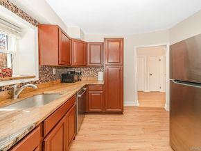 14 Milton Court, Rockville Centre NY 11570