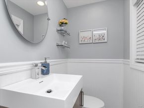 340 Woodbridge Lane, Jericho NY 11753