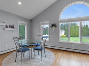 340 Woodbridge Lane, Jericho NY 11753
