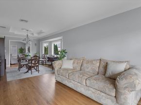 340 Woodbridge Lane, Jericho NY 11753