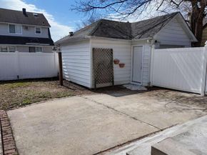 50 E Saint Marks Place, Valley Stream NY 11580