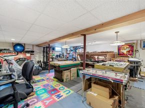 287 Peconic Terrace, Calverton NY 11933