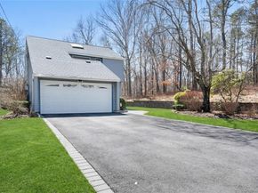 287 Peconic Terrace, Calverton NY 11933