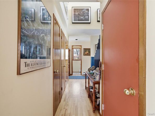 287 Peconic Terrace, Calverton NY 11933
