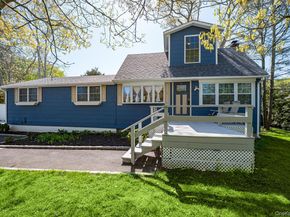 48 Springville Road, Hampton Bays NY 11946
