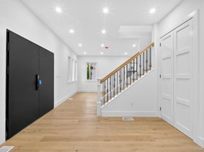 8366 Charlecote Ridge, Jamaica NY 11432