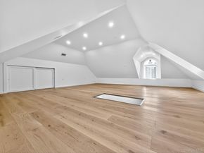 8366 Charlecote Ridge, Jamaica NY 11432