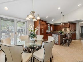 8 Lewis Lane, Port Washington NY 11050