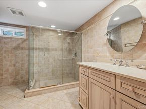 8 Lewis Lane, Port Washington NY 11050