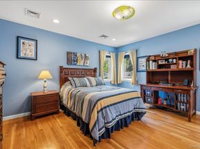 8 Lewis Lane, Port Washington NY 11050
