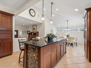 8 Lewis Lane, Port Washington NY 11050