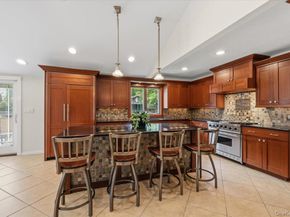 8 Lewis Lane, Port Washington NY 11050