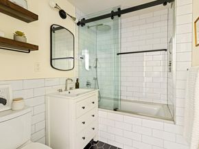 207 PROSPECT Park SW 3C, Brooklyn NY 11218