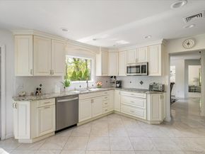 38 Tamara Court, Melville NY 11747