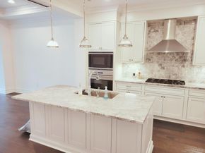 1000 Royal Court 1201, New Hyde Park NY 11040