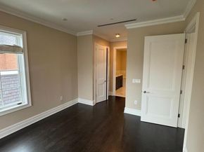 1000 Royal Court 1201, New Hyde Park NY 11040