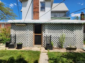 34 Oakland Street, Hempstead NY 11550