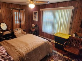 34 Oakland Street, Hempstead NY 11550