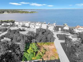 7 Edgewater Drive, Mastic Beach NY 11951