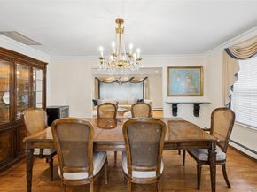 192 Split Rock Road, Syosset NY 11791
