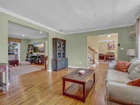 18 Hampton Road, Lynbrook NY 11563