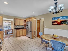 18 Hampton Road, Lynbrook NY 11563