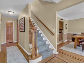 18 Hampton Road, Lynbrook NY 11563