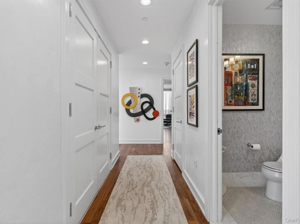 5 Renaissance Square PH6C, White Plains NY 10601