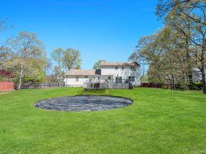 32 Prince Road, Rocky Point NY 11778