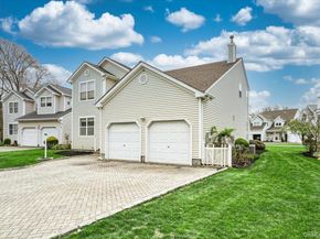 22 Spinnaker Lane, East Patchogue NY 11772