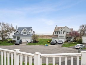 22 Spinnaker Lane, East Patchogue NY 11772