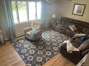 385 Garden Street, West Islip NY 11795