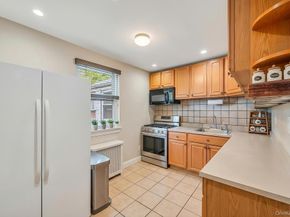261-10 Langston Avenue G99E, Glen Oaks NY 11004