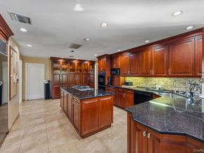 241-01 52ND Avenue, Douglaston NY 11362