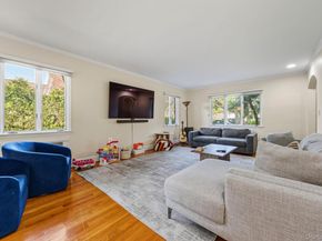241-01 52ND Avenue, Douglaston NY 11362