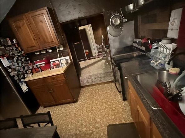 1015 Harding Park, Bronx NY 10473