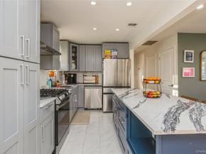 17 Goldsmith Avenue, Greenlawn NY 11740