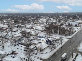 1733 5th Avenue, Bay Shore NY 11706