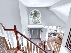 5 Frost Valley Road, Mount Sinai NY 11766