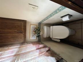 30 Putnam Avenue, Lynbrook NY 11563