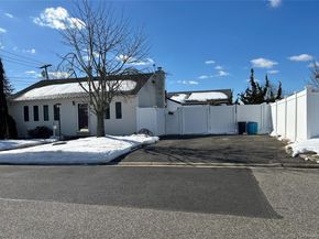 30 Jenkins Avenue, North Babylon NY 11703