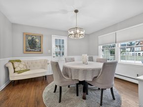 4 Colonial Court, Bay Shore NY 11706