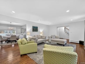 4 Colonial Court, Bay Shore NY 11706