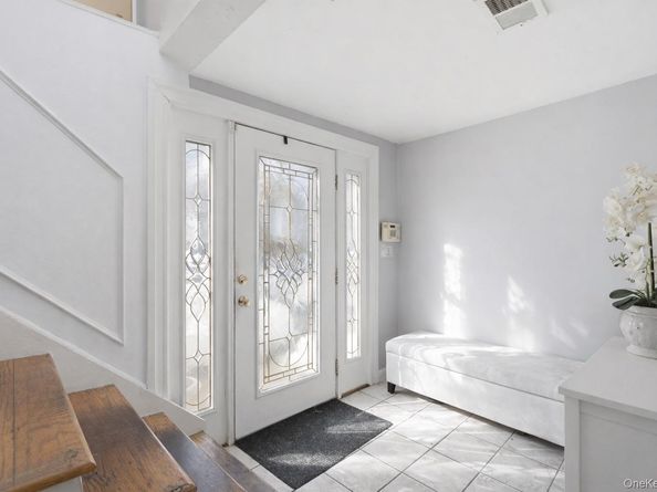 63 Ferris Avenue, Brentwood NY 11717