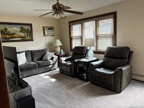 47 Sherbrooke Road, Lindenhurst NY 11757